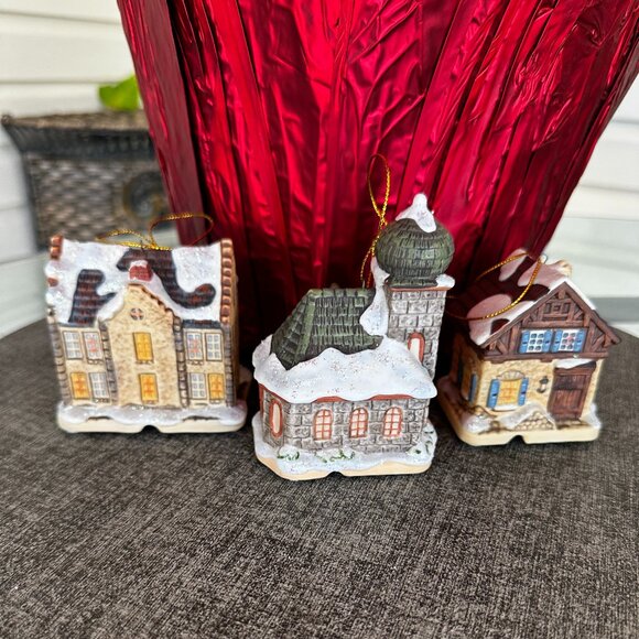 Goebel MJ Hummel Light Up House Christmas Ornaments Set Of 3 Bradford Exchange - Picture 5 of 8